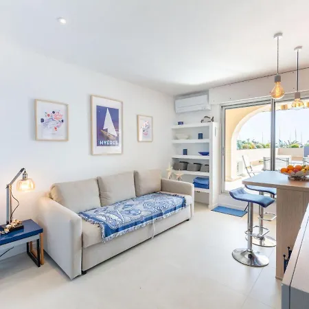Appartement Port De La Gavine-25 By Interhome Hyères